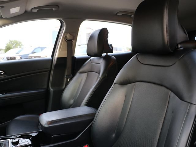 Used 2023 Kia Sportage EX FWD image 19