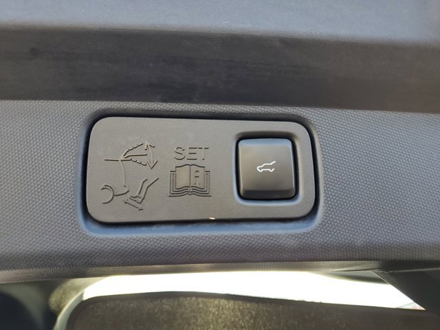 Certified 2021 Ford Mustang Mach-E Premium image 9