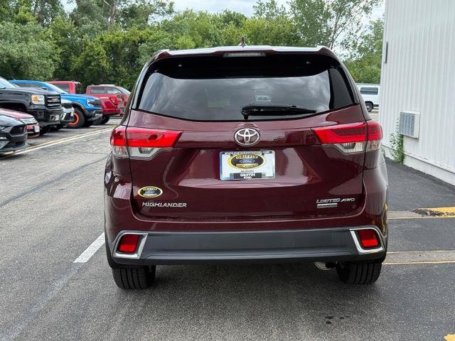Used 2019 Toyota Highlander Limited Platinum AWD/4WD image 4