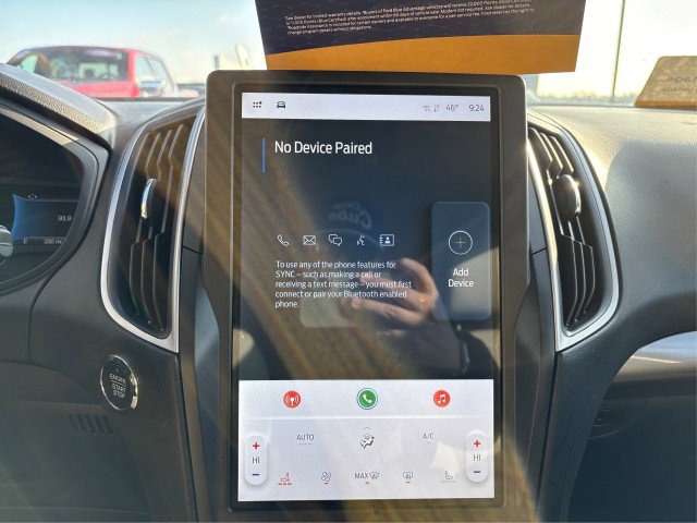 Certified 2024 Ford Edge SEL w/ Convenience Package image 12