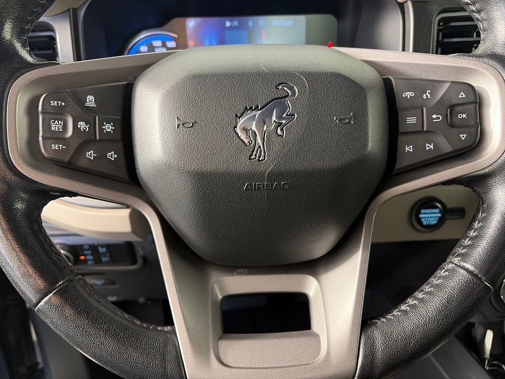 Certified 2023 Ford Bronco Wildtrak AWD/4WD image 16