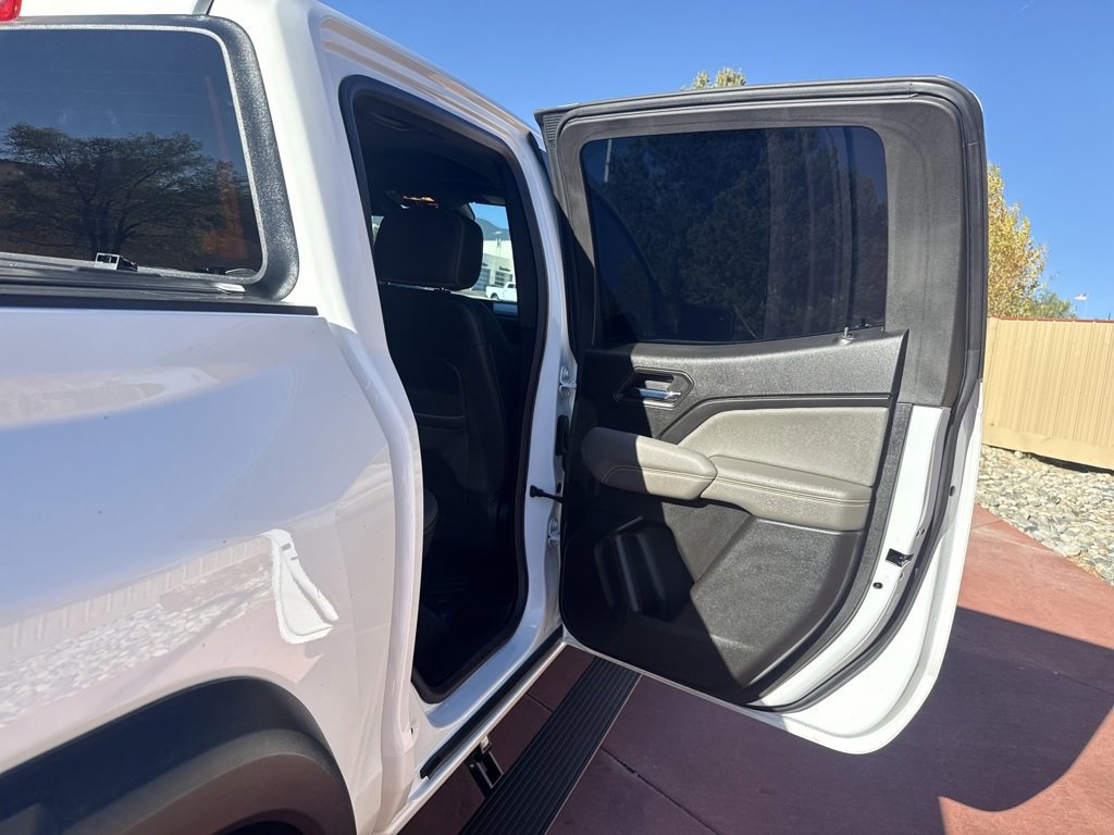 Used 2023 Chevrolet Colorado ZR2 w/ ZR2 Convenience Package III image 20