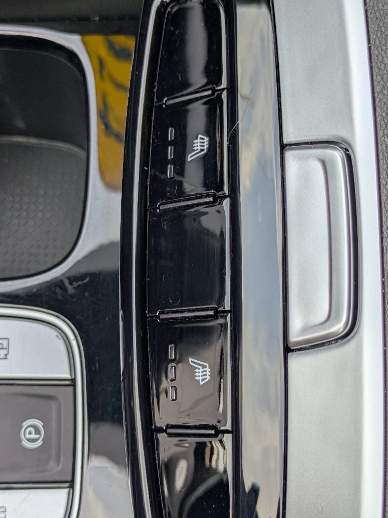 Used 2024 Hyundai Santa Cruz SEL FWD image 22