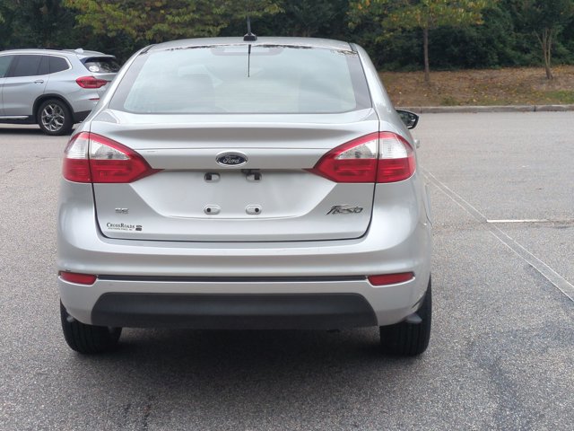 Certified 2018 Ford Fiesta SE FWD image 5