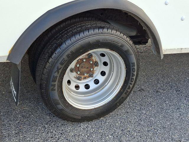 Certified 2022 Ford Transit 350 DRW image 26