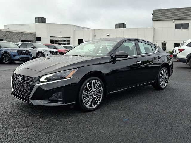 Used 2023 Nissan Altima 2.5 SL AWD/4WD image 3