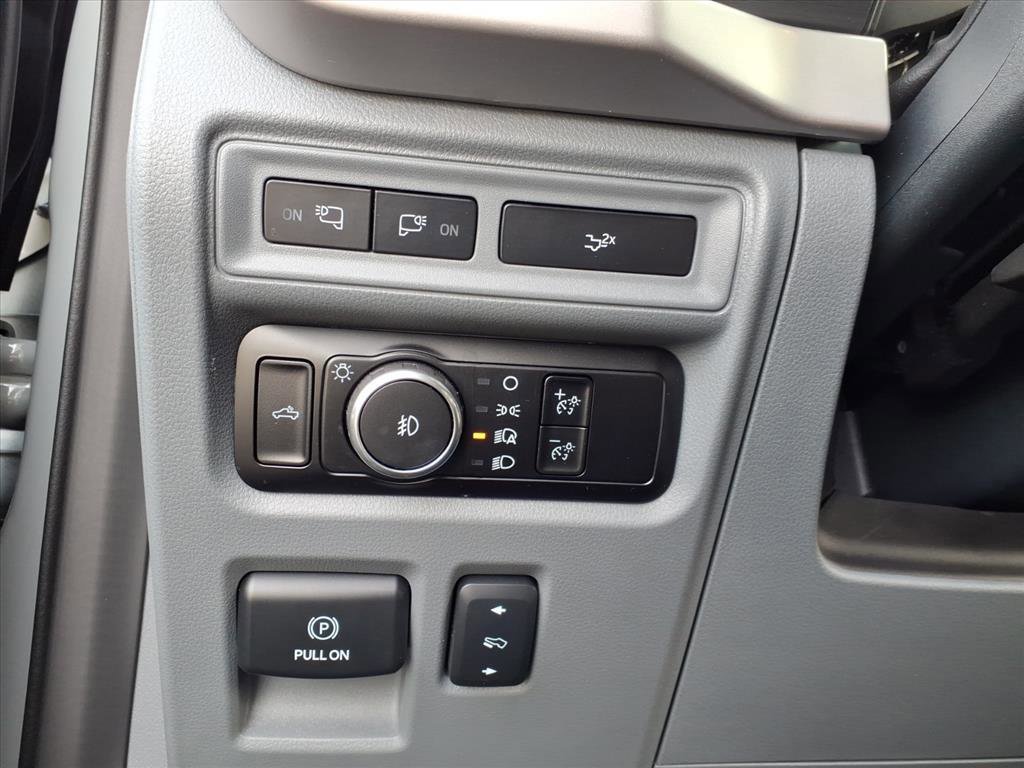 Certified 2023 Ford F150 XLT w/ Equipment Group 302A High image 18