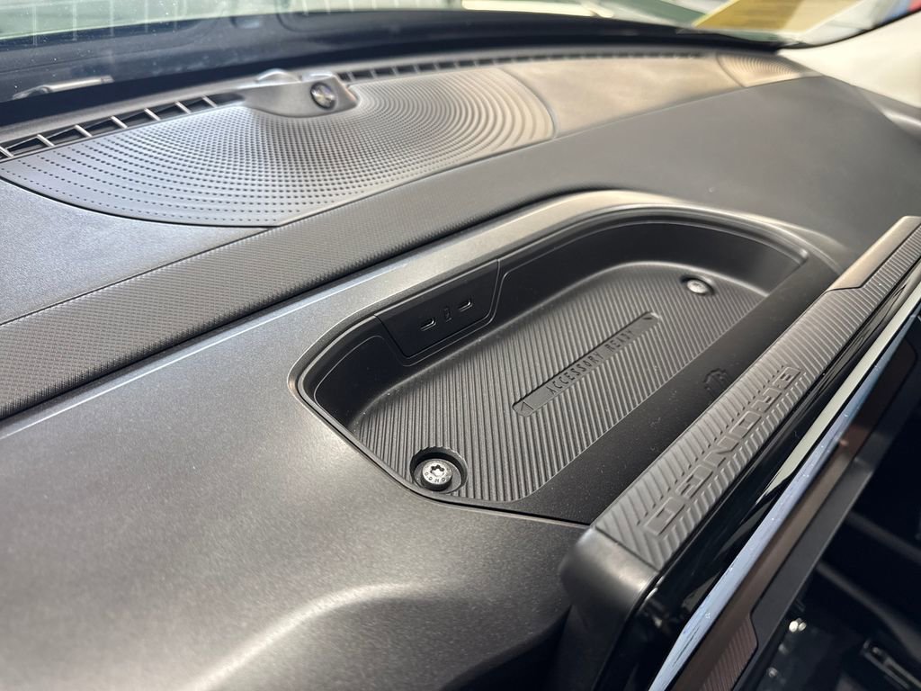 Certified 2025 Ford Bronco Sport Outer Banks w/ Outer Banks Tech Package+ AWD/4WD image 18