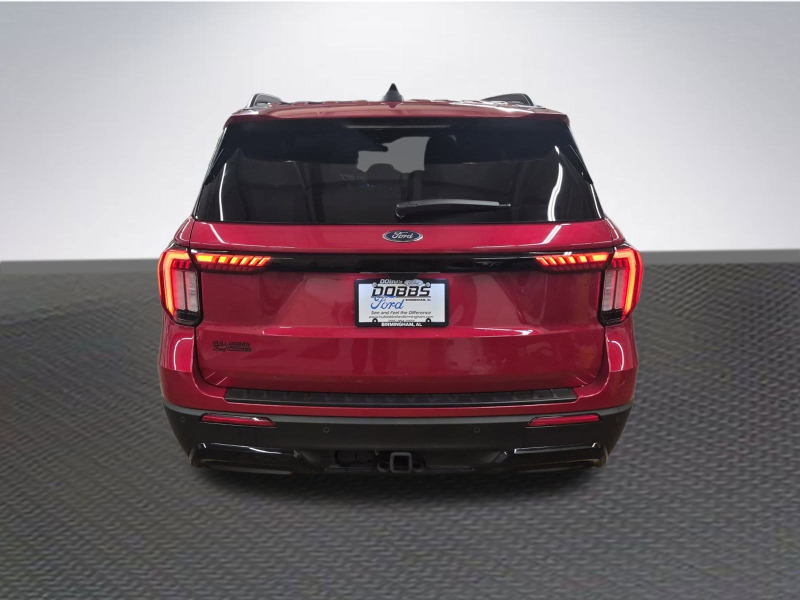 Certified 2025 Ford Explorer ST-Line image 6