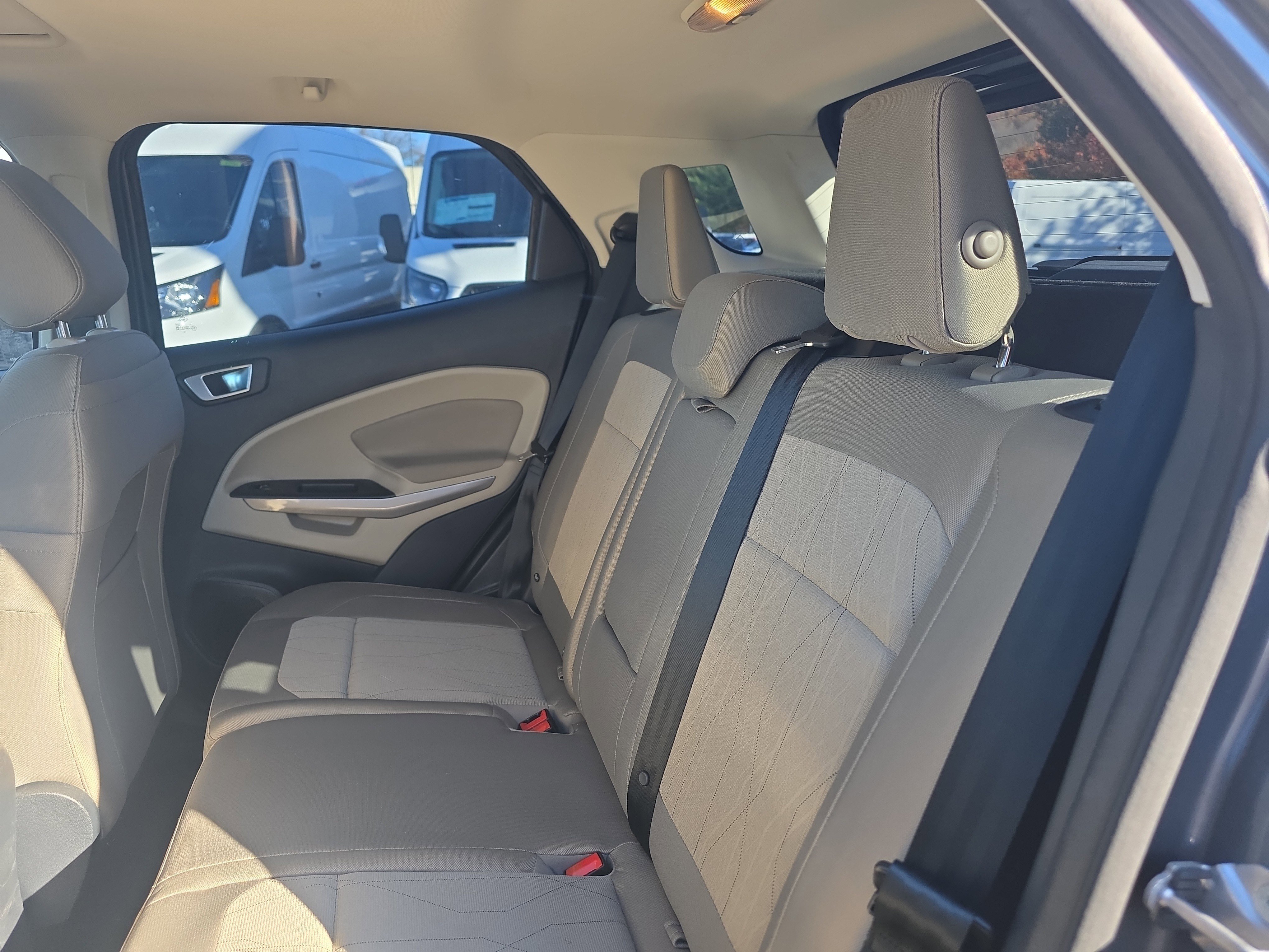 Certified 2019 Ford EcoSport SE image 24