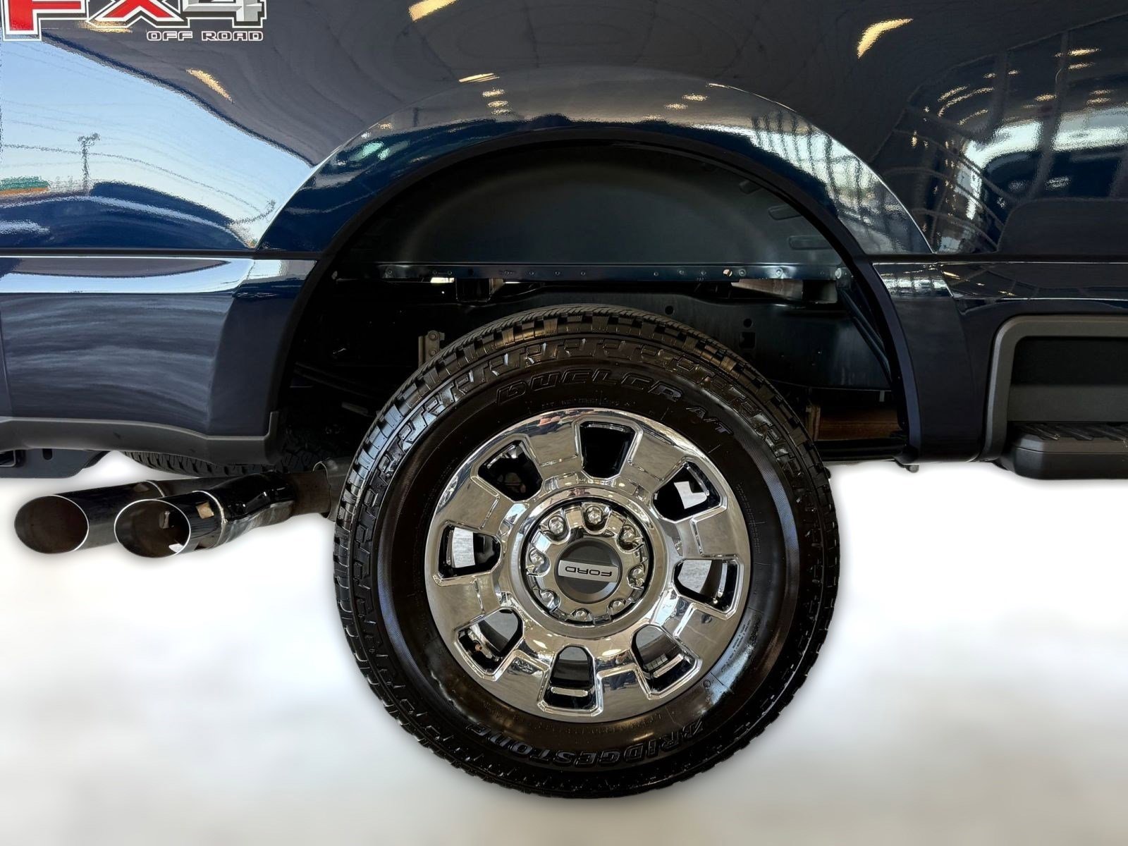Certified 2025 Ford F250 Lariat w/ Lariat Ultimate Package AWD/4WD image 12