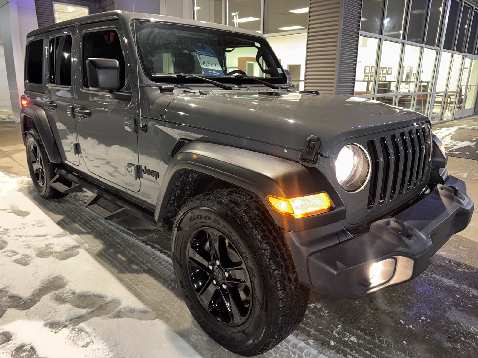 Used 2021 Jeep Wrangler Unlimited Sport image 10