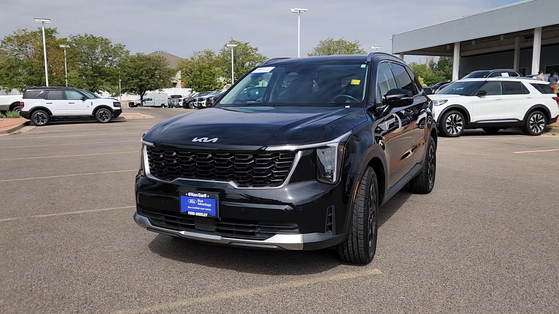 Used 2024 Kia Sorento S AWD/4WD image 4