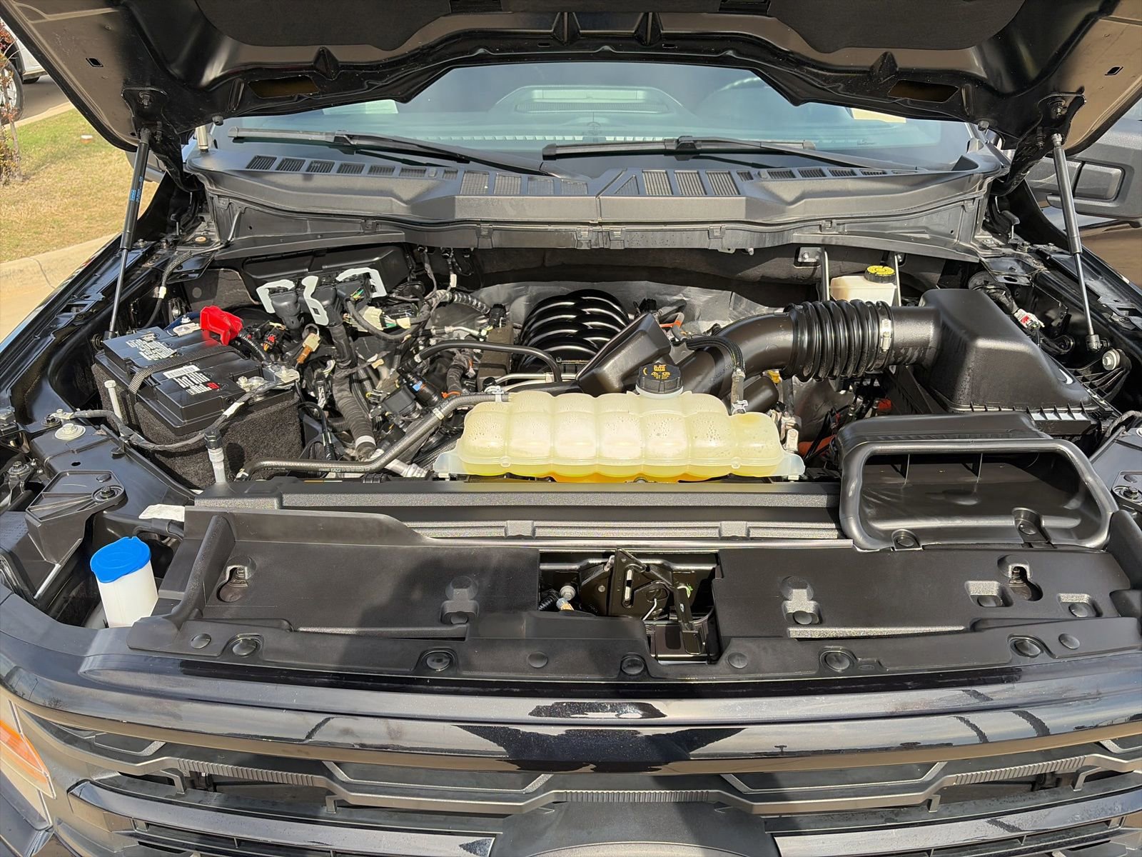 Certified 2024 Ford F150 XLT w/ Equipment Group 302A MID image 26