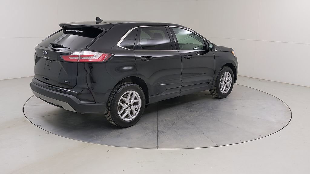 Certified 2024 Ford Edge SEL w/ Convenience Package AWD/4WD image 13