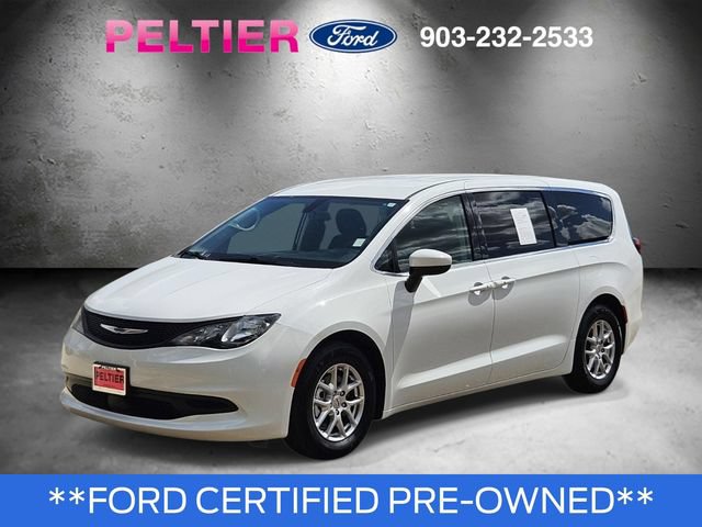 Used 2022 Chrysler Voyager LX FWD image 3