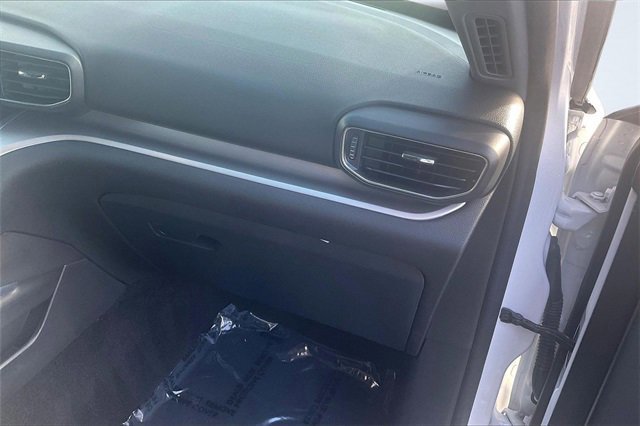 Certified 2021 Ford Explorer XLT w/ Equipment Group 202A image 17