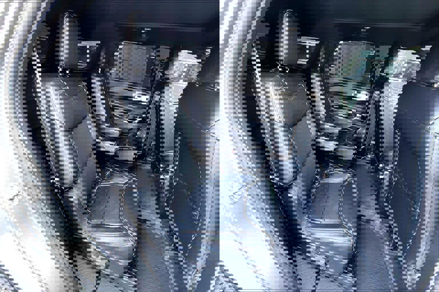 Certified 2023 Ford Explorer ST w/ Equipment Group 401A image 19