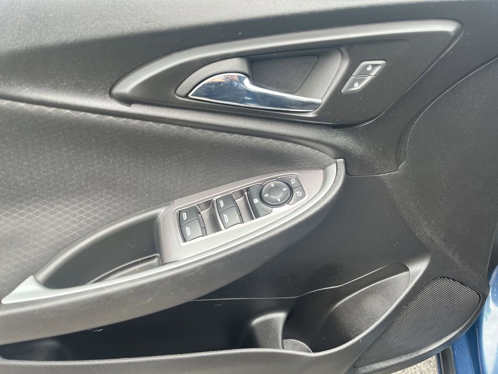 Used 2024 Chevrolet Malibu LT FWD image 5