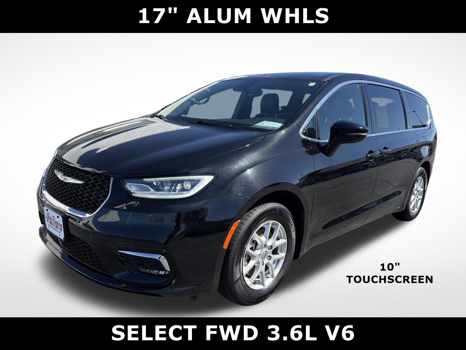 Used 2025 Chrysler Pacifica Select image 10