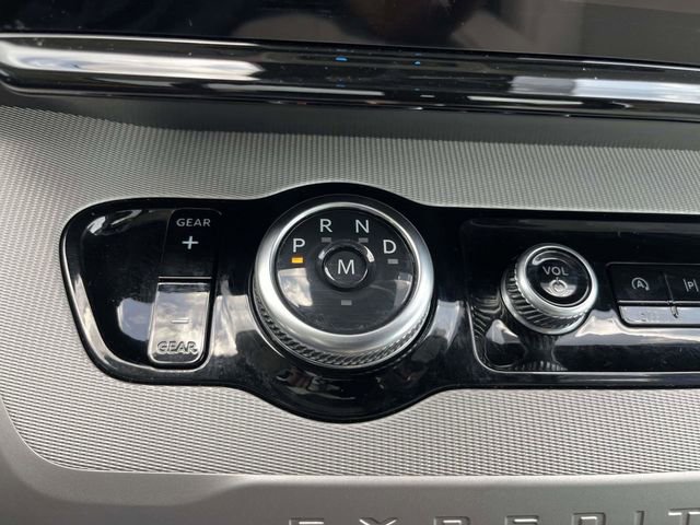 Certified 2025 Ford Expedition Max Active AWD/4WD image 19