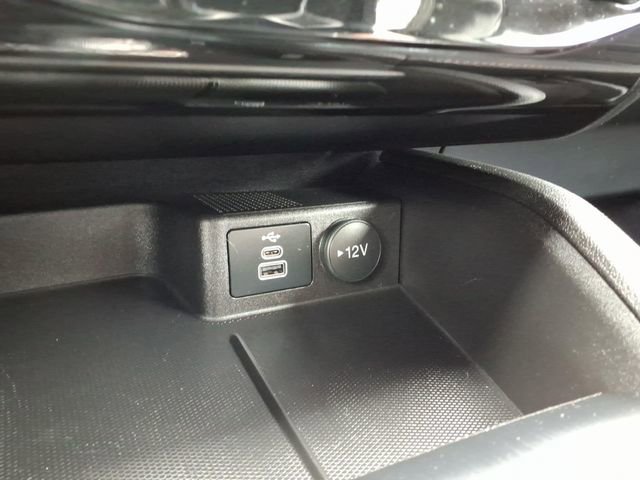 Certified 2024 Ford Escape SE FWD image 19