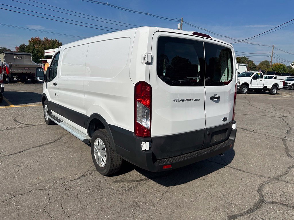 Certified 2025 Ford Transit 250 Low Roof w/ Exterior Upgrade Package RWD image 7