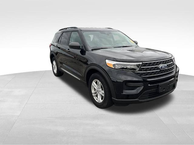 Certified 2024 Ford Explorer XLT w/ Class IV Trailer Tow Package AWD/4WD image 9