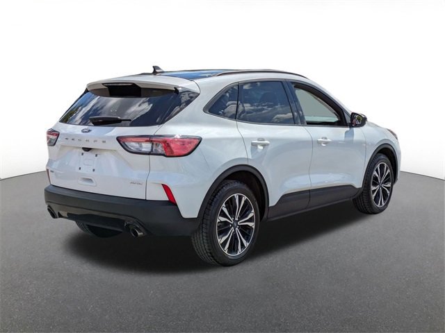 Certified 2022 Ford Escape SE w/ SE Sport Appearance Package image 3