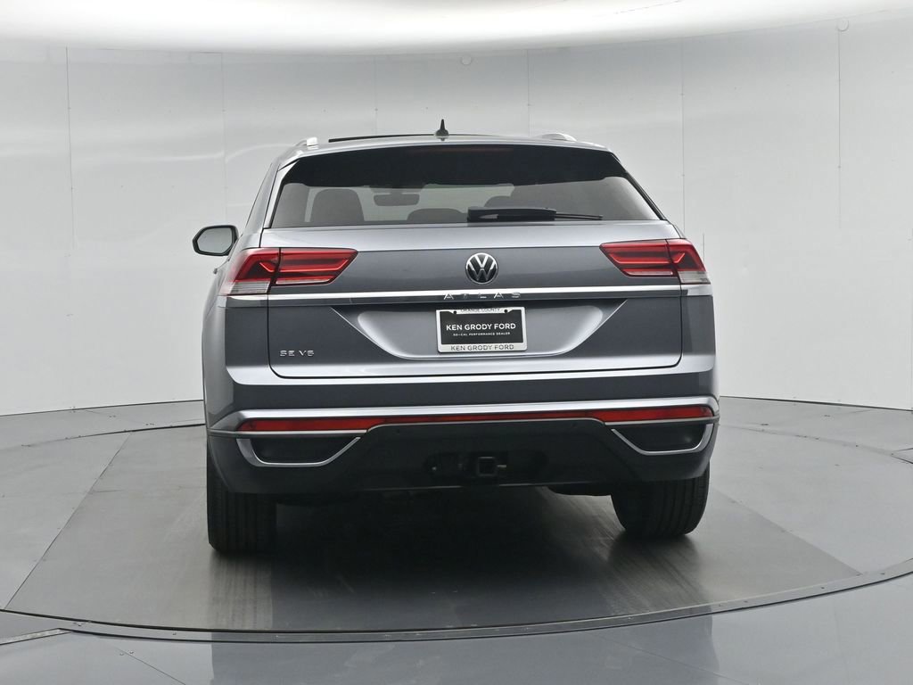 Used 2023 Volkswagen Atlas Cross Sport SE w/ Panoramic Sunroof Package image 16