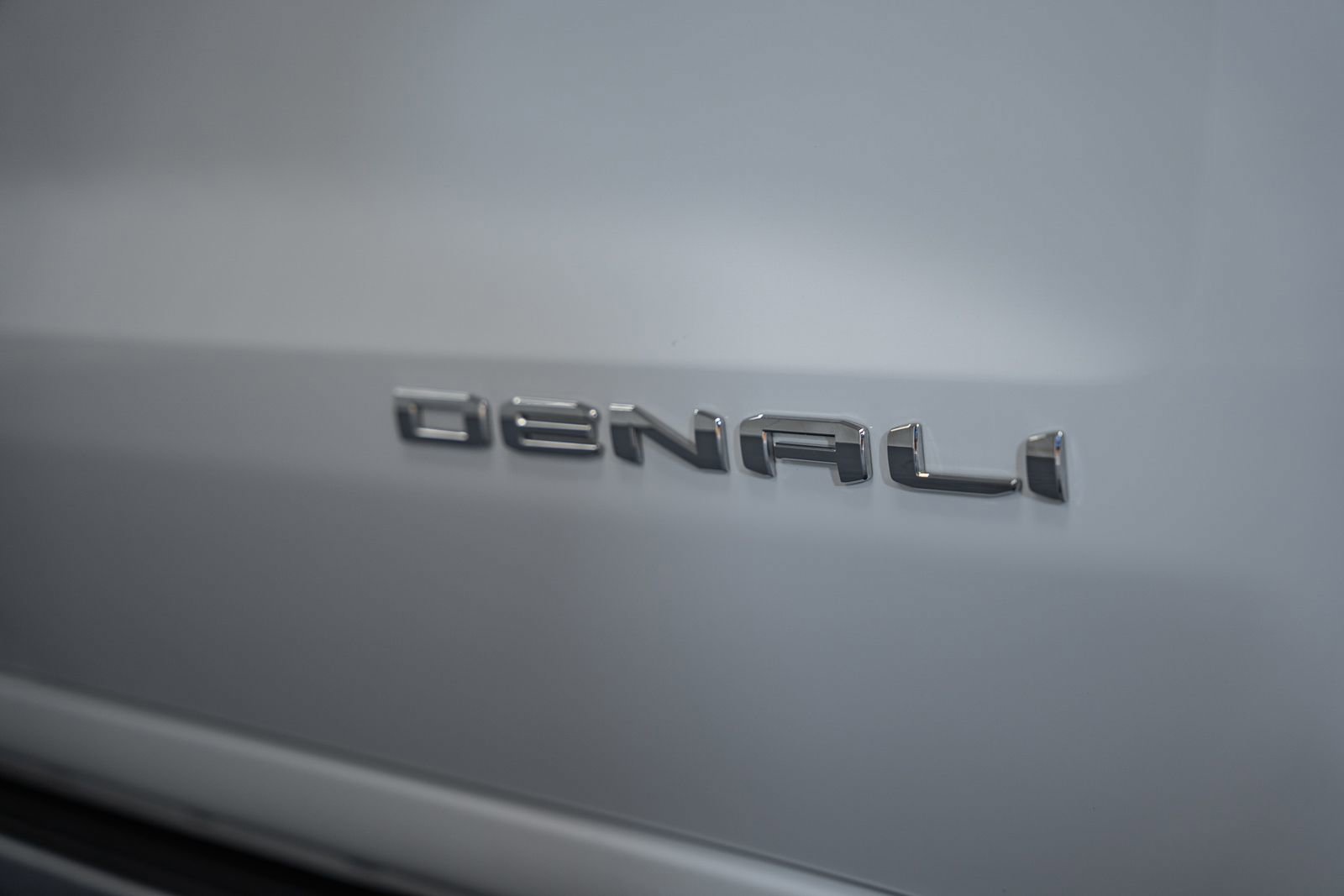 Used 2023 GMC Sierra 1500 Denali w/ Denali Reserve Package AWD/4WD image 22