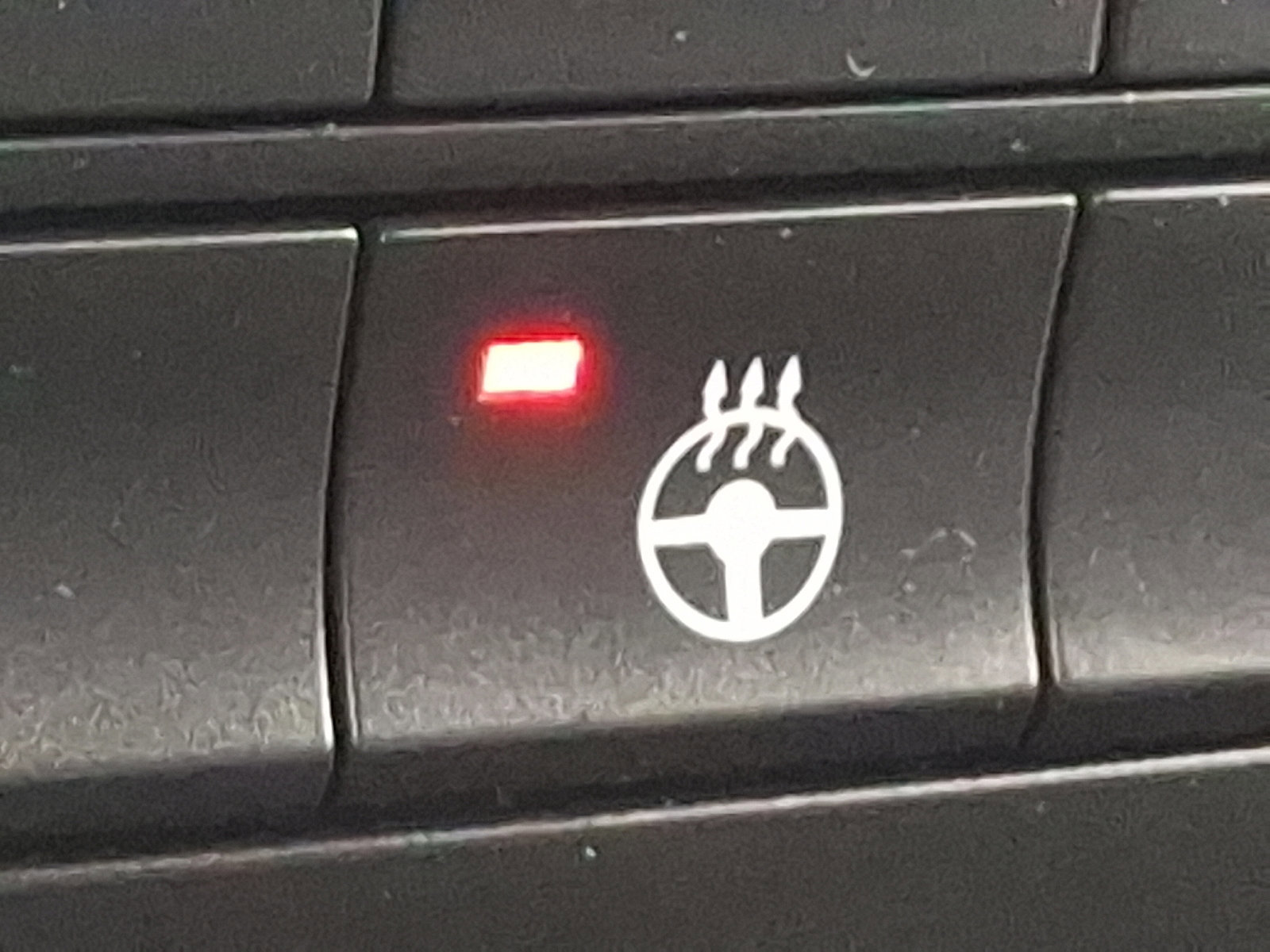 Used 2018 RAM 2500 Big Horn w/ Harvest Edition image 23