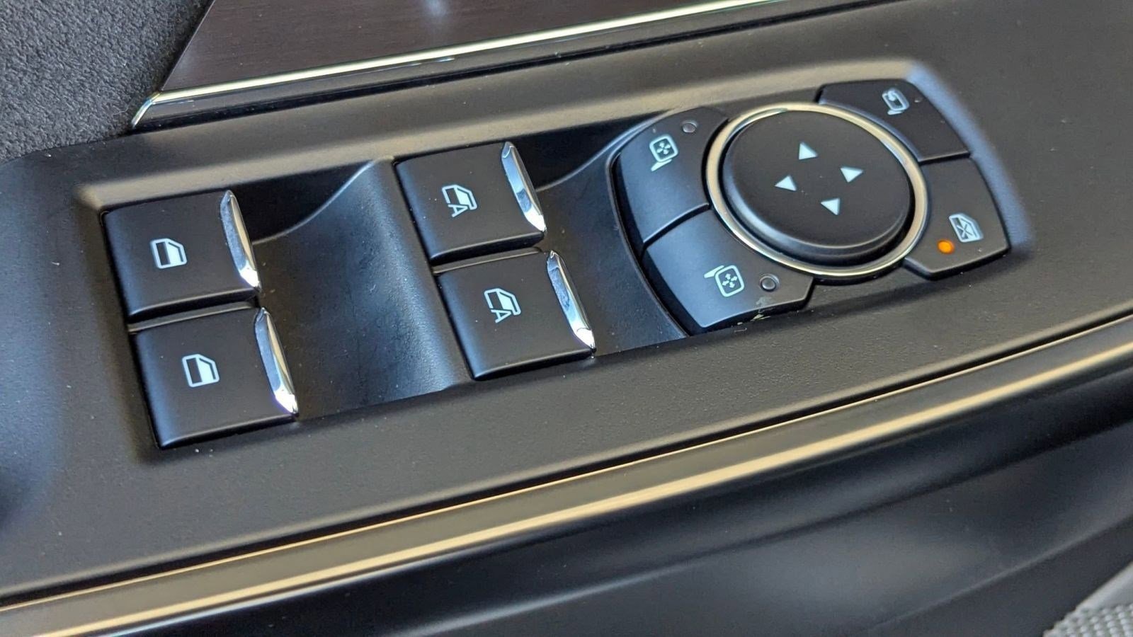 Certified 2024 Ford F150 Platinum w/ FX4 Off-Road Package image 12