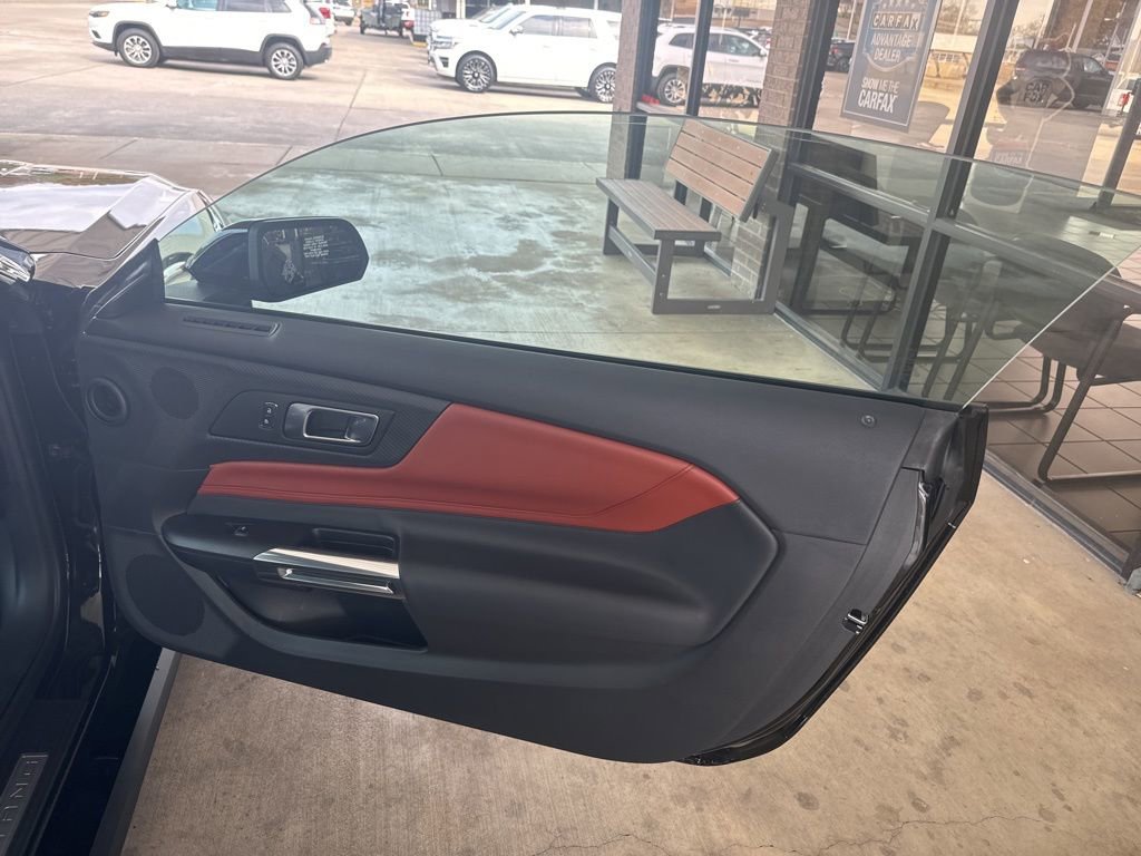 Certified 2025 Ford Mustang Premium image 20