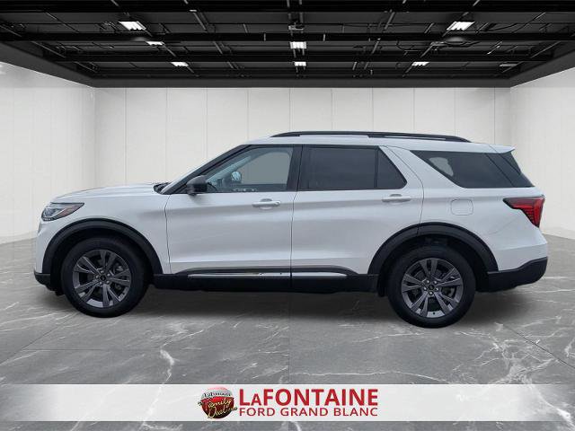 Certified 2025 Ford Explorer Active w/ Active Comfort Package AWD/4WD image 2
