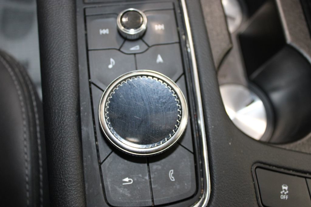 Used 2024 Cadillac XT5 Premium Luxury AWD/4WD image 47