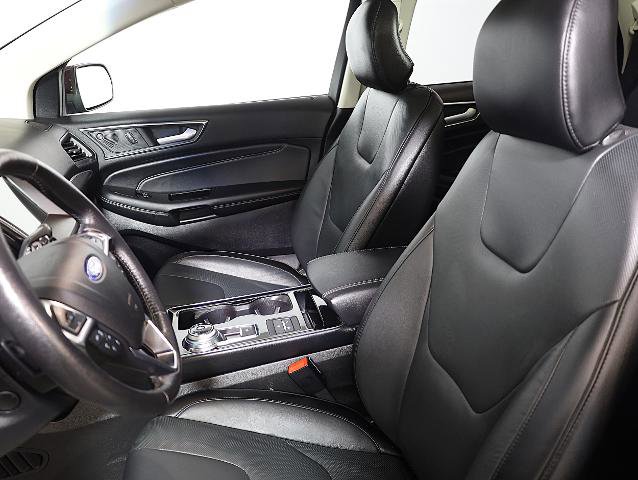Certified 2019 Ford Edge Titanium w/ Equipment Group 301A image 7