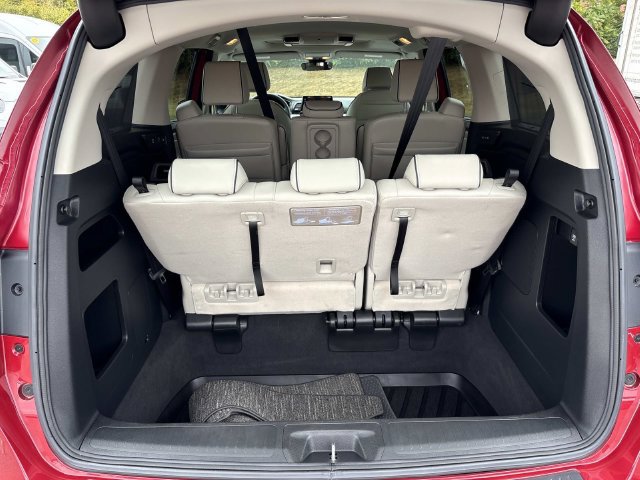Used 2026 Honda Odyssey Touring image 12