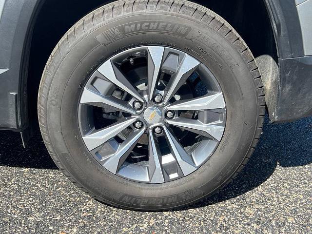 Used 2026 Chevrolet Equinox LT AWD/4WD image 12