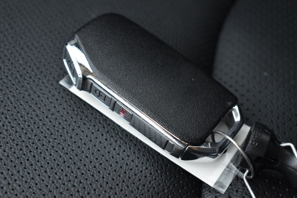 Used 2024 Kia Sportage EX image 16