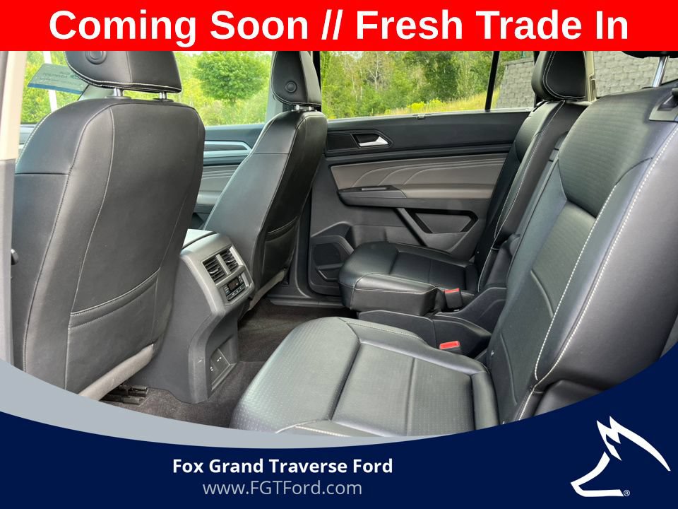 Used 2021 Volkswagen Atlas SE w/ Panoramic Sunroof Package FWD image 4
