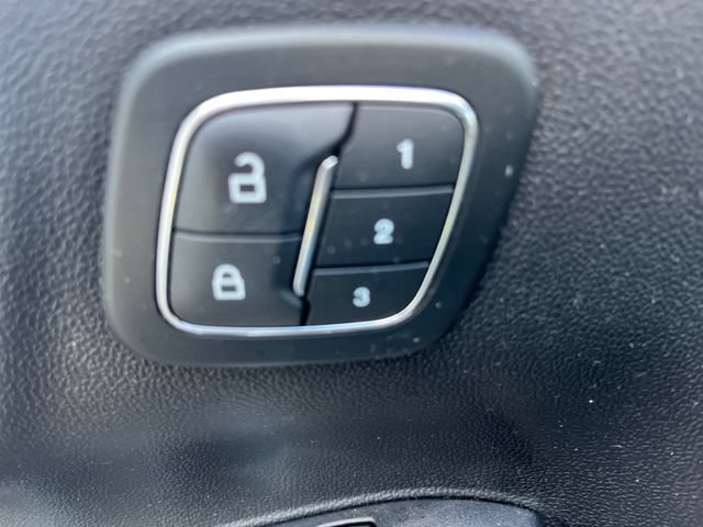 Certified 2022 Ford Escape SEL w/ Technology Package FWD image 26