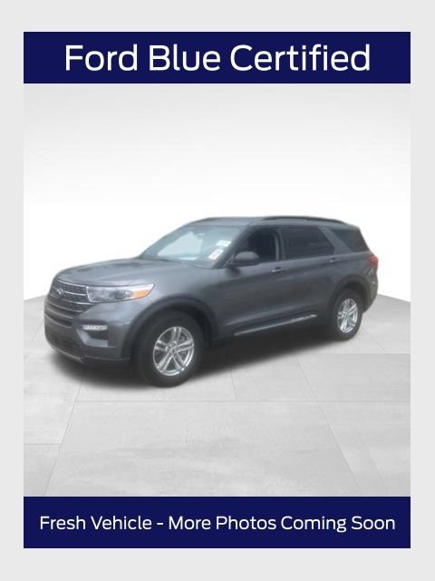 Certified 2023 Ford Explorer XLT w/ Equipment Group 202A AWD/4WD image 1