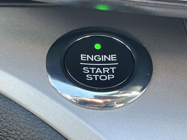 Certified 2021 Ford Explorer XLT w/ Equipment Group 202A image 29