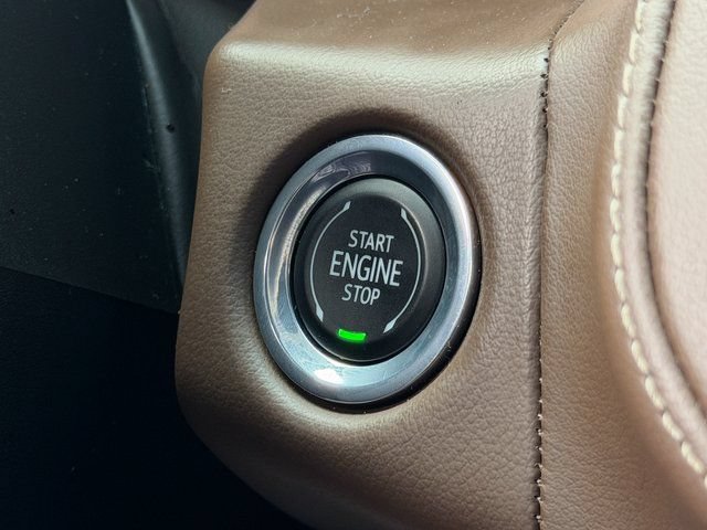 Used 2023 Chevrolet Tahoe High Country AWD/4WD image 27