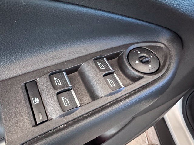 Certified 2019 Ford Escape Titanium FWD image 10