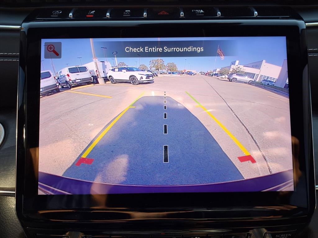 Used 2023 Jeep Grand Cherokee Overland w/ Luxury Tech Group IV image 5