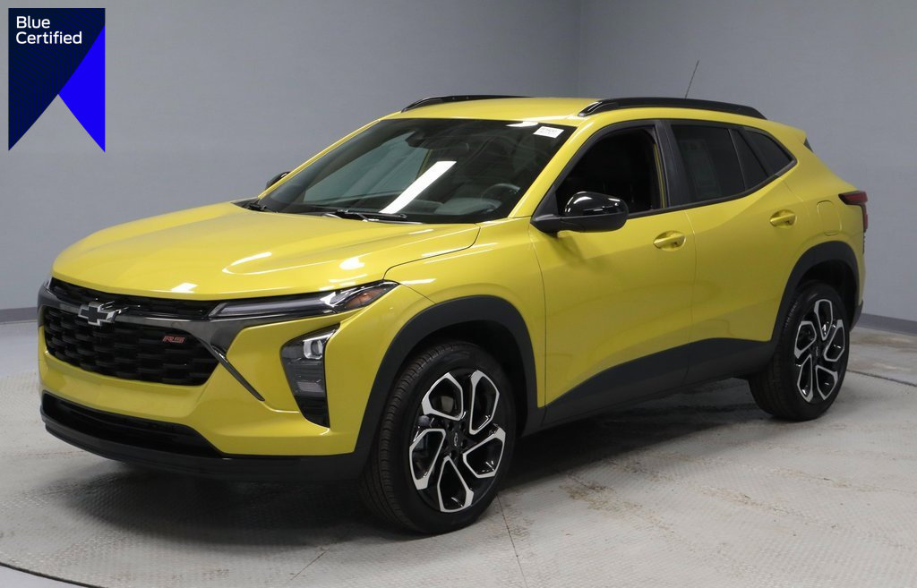 Used 2024 Chevrolet Trax RS w/ Driver Confidence Package image 1