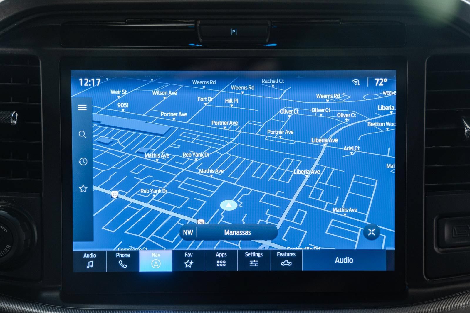 Certified 2025 Ford F150 Lariat AWD/4WD image 27