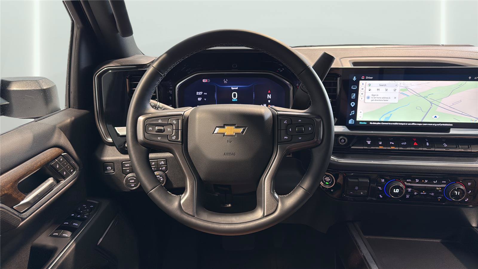 Used 2026 Chevrolet Silverado 2500 High Country w/ Technology Package AWD/4WD image 14